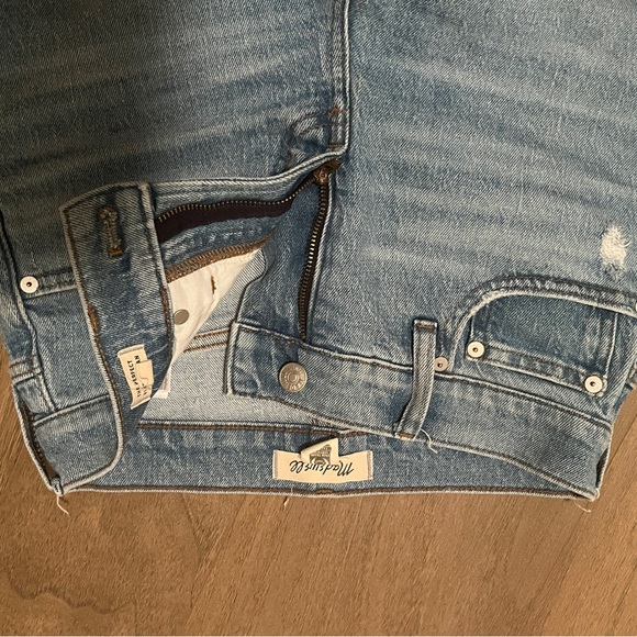 Madewell Light Blue Distressed Jeans - Picture 2 of 5